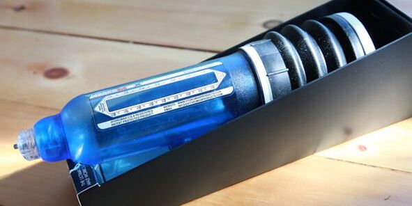 Hydropompe qui agrandit le pénis grâce au vide d'eau
